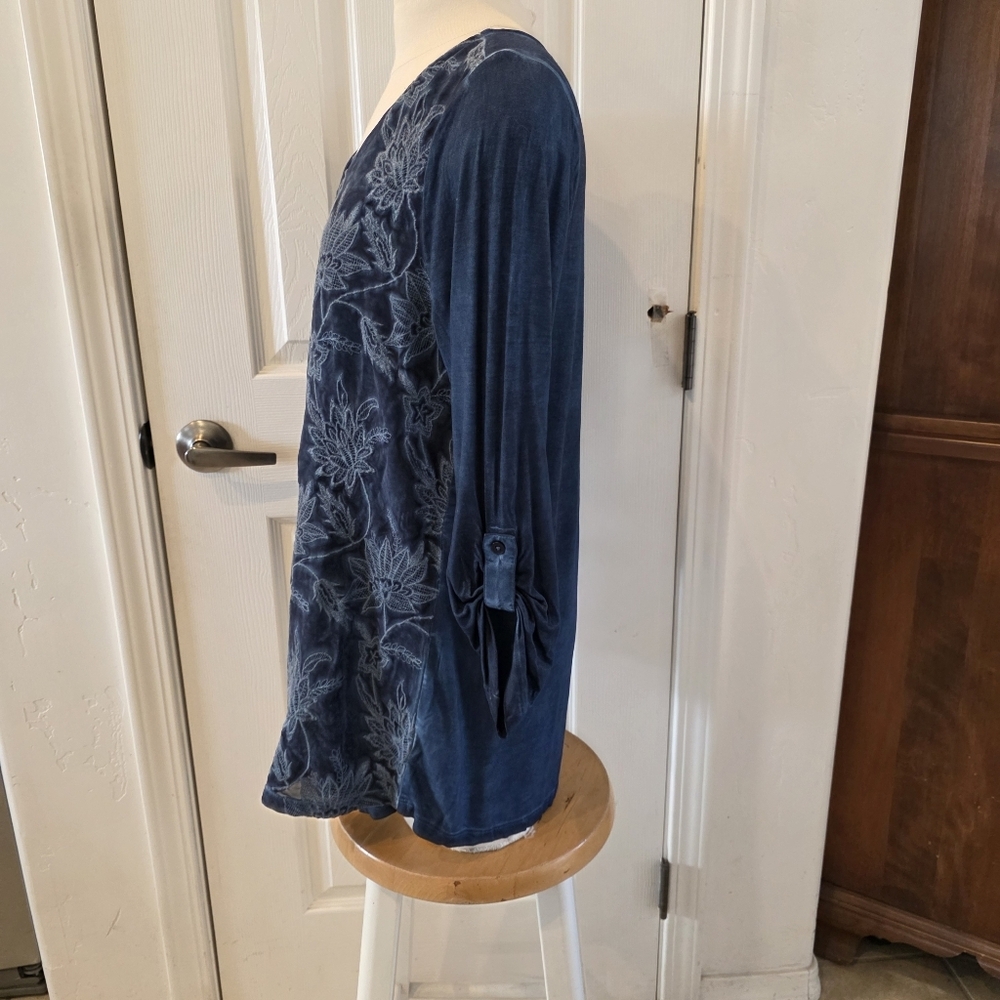 Soft Surroundings Navy Floral Lace Blouse - Picture 4 of 9